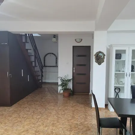 Casa Floare De Colt