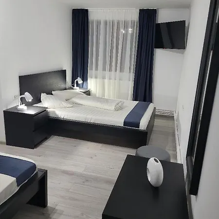Casa Floare De Colt *